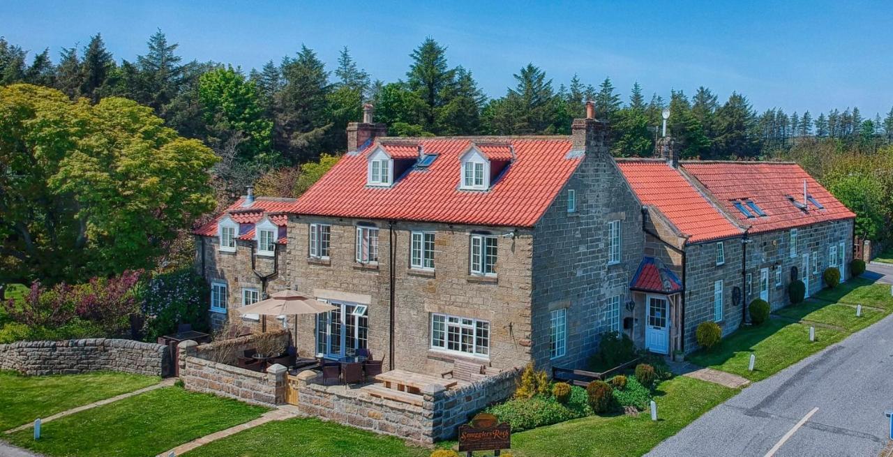 Smugglers Rock Country House เรเวนสคาร์ ภายนอก รูปภาพ